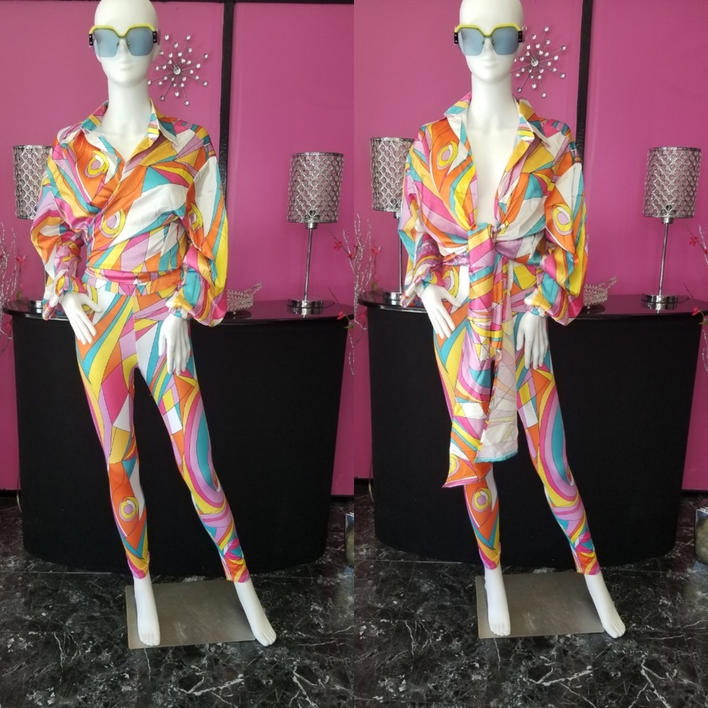 Two Piece Versatile Set - Picture 3 of 3